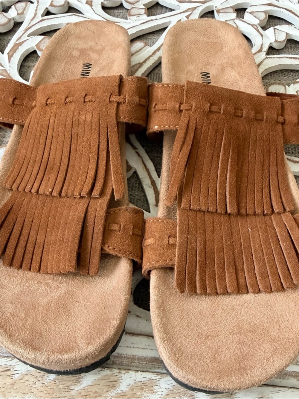 Minnetonka Brown Suede Leather Fringe Sandals Shoes Women’s 8 NEW - Picture 8 of 8
